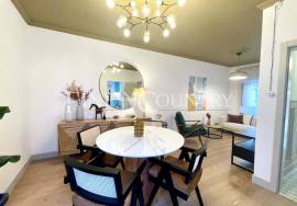 Tavira, beautifully refurbished townhouse with 2 bedrooms and huge roof top terrace.