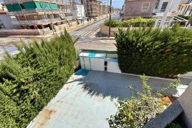 2nd Line Beach! Great opportunity in Santa Pola