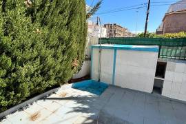 2nd Line Beach! Great opportunity in Santa Pola