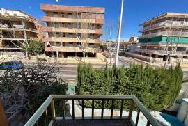 2nd Line Beach! Great opportunity in Santa Pola
