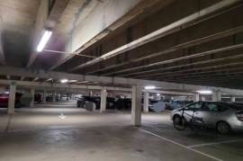 Place de parking en sous sol sécurisé hyper centre