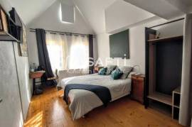 Maison de ville de 235m², 5 chambres, située dans une rue historique piétonne