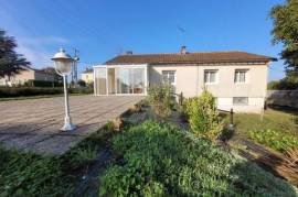 MAISON 6 PIÈCES 123 M2 VOUILLÉ