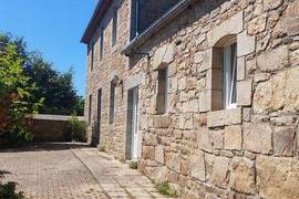 Maison en pierre - 190m² - Beau jardin de plus de 4000m²