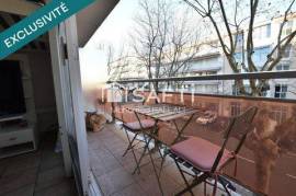 Studio avec balcon, parking, proche Olympia