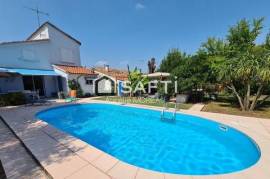 Maison 5p piscine grand jardin secteur Robert Boulin