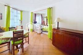 APPARTEMENT 4 PIÈCES - 81 M² AVEC PARKING