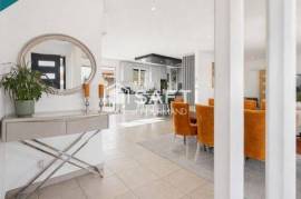 MAISON 7 PIECES 5 CHAMBRES ET DEPENDANCE-CUISINE D'ETE
