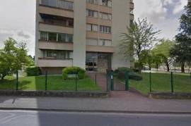 Place de parking sécurisée à Décines