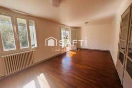 MAISON ENTIÈREMENT RÉNOVÉE