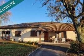 Maison de plain pied avec terrain piscinable