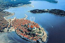 OPPORTUNITY! ROVINJ! GARAGE SPACE!