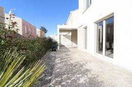 Poreč, Umgebung, Möbliertes Haus nur wenige Schritte vom Meer