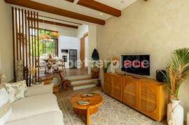 Modern Tropical Contemporary Villa in Prime Canggu Central 2 Bedrooms Walking Distance to the Beach