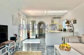 2 Bedroom House For Sale