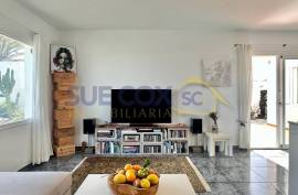 2 Bedroom House For Sale