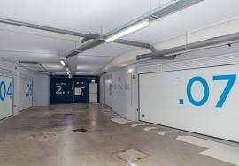 4 bedroom duplex apartment on Estrada Monumental 4 bedroom duplex apartment on Estrada Monumental