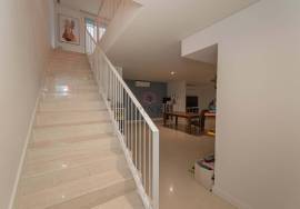 4 bedroom duplex apartment on Estrada Monumental 4 bedroom duplex apartment on Estrada Monumental