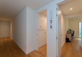 4 bedroom duplex apartment on Estrada Monumental 4 bedroom duplex apartment on Estrada Monumental