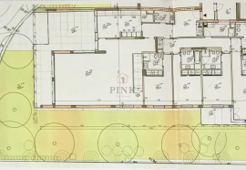 4 bedroom duplex apartment on Estrada Monumental 4 bedroom duplex apartment on Estrada Monumental