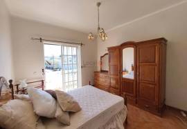 3 + 1 Bedroom villa for sale in Espiche