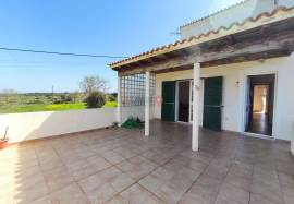 3 + 1 Bedroom villa for sale in Espiche