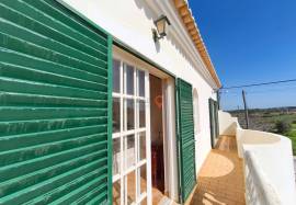 3 + 1 Bedroom villa for sale in Espiche