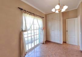 3 + 1 Bedroom villa for sale in Espiche