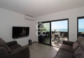 Renovated 3 Bedroom Apartment with Sea View Terrace, in Armação de Pêra