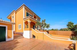 Detached house T4 (or T7) with AL in Montes de Alvor