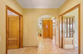 Detached house T4 (or T7) with AL in Montes de Alvor