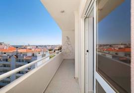 3 bedroom apartment for annual rental in Portimão