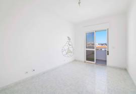 3 bedroom apartment for annual rental in Portimão