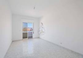 3 bedroom apartment for annual rental in Portimão