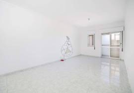 3 bedroom apartment for annual rental in Portimão