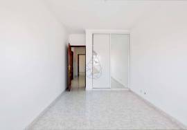 3 bedroom apartment for annual rental in Portimão