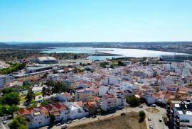 3 bedroom apartment for annual rental in Portimão