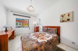1+1 bedroom apartment of 94 sq m in Portimão - Private Terrace, excellent light, furnished - Portimão