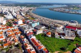 Annual Warehouse Rental in Portimão