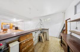 Annual Warehouse Rental in Portimão