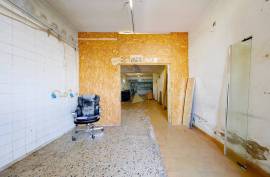 Annual Warehouse Rental in Portimão