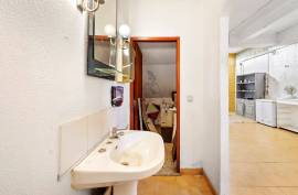 Annual Warehouse Rental in Portimão