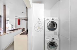 Refurbished 4 Bedroom Apartment in the Heart of Portimão