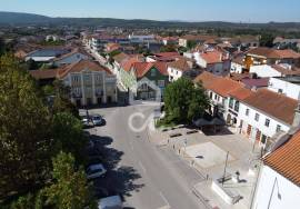 New T0 apartment for rent, in the center of Vila do Avelar.