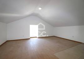 New T0 apartment for rent, in the center of Vila do Avelar.