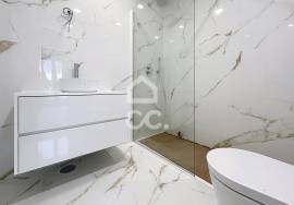 New 3 Bedroom Villa, Modern, with Natural Light and Strategic Location, with four fronts