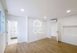 New 3 Bedroom Villa, Modern, with Natural Light and Strategic Location, with four fronts