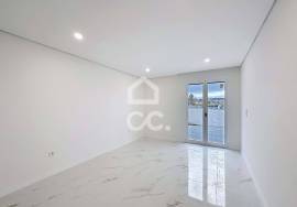 New 3 Bedroom Villa, Modern, with Natural Light and Strategic Location, with four fronts