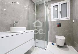 New 3 Bedroom Villa, Modern, with Natural Light and Strategic Location, with four fronts