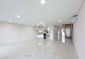 New 3 Bedroom Villa, Modern, with Natural Light and Strategic Location, with four fronts